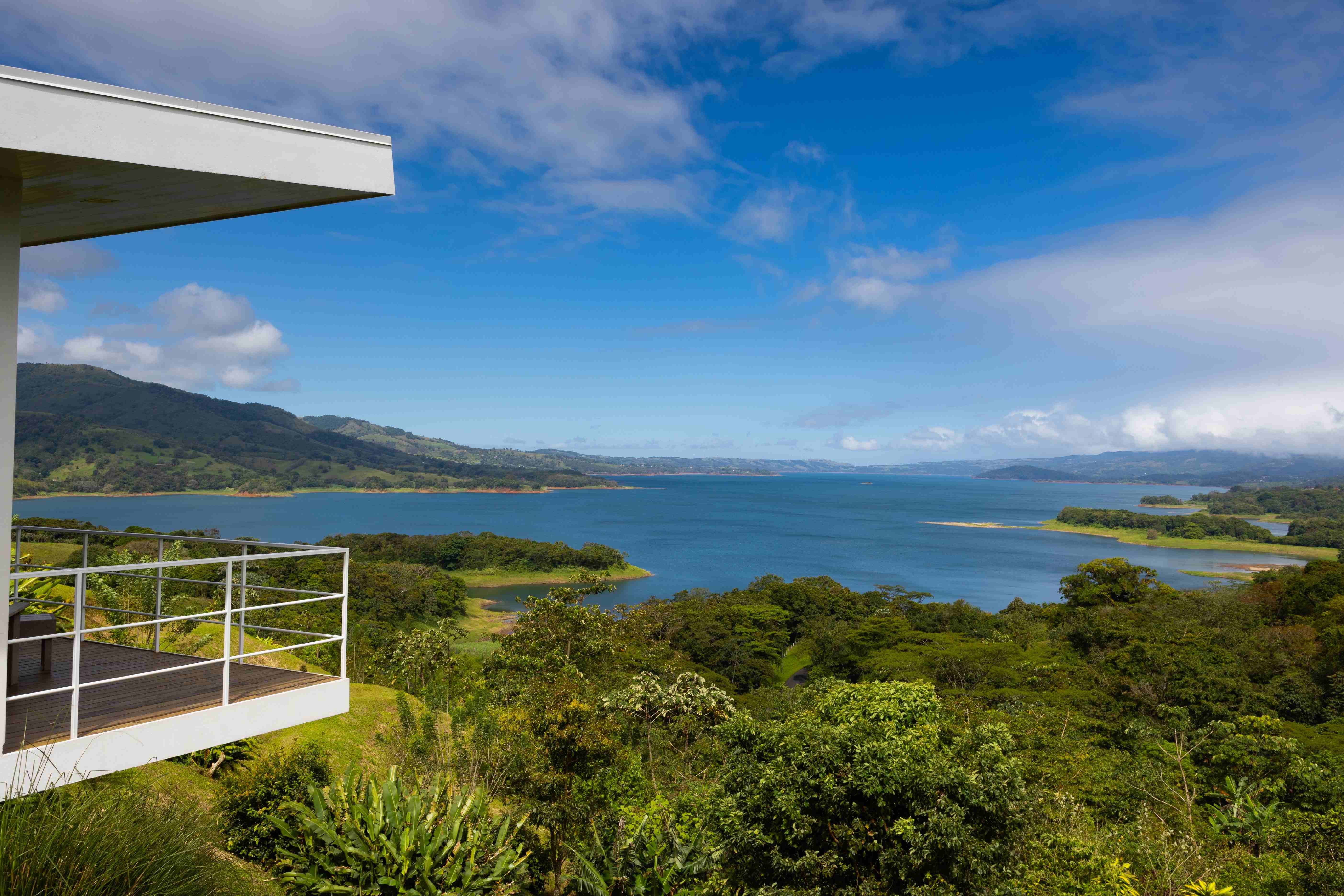 Buying Property in Nuevo Arenal: Homes, Land and Lifestyle